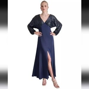 DKNY $279 Sequin Embellished Blouson-Sleeve Gown
